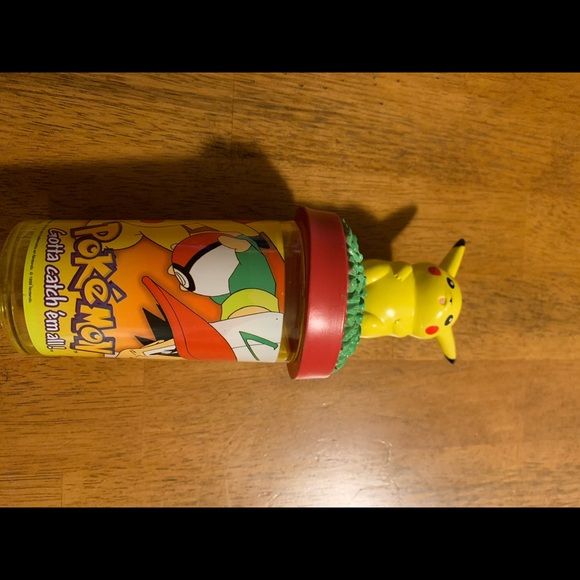 1999 Vintage Jazwares Pokémon Tumbler - Picture 1 of 5